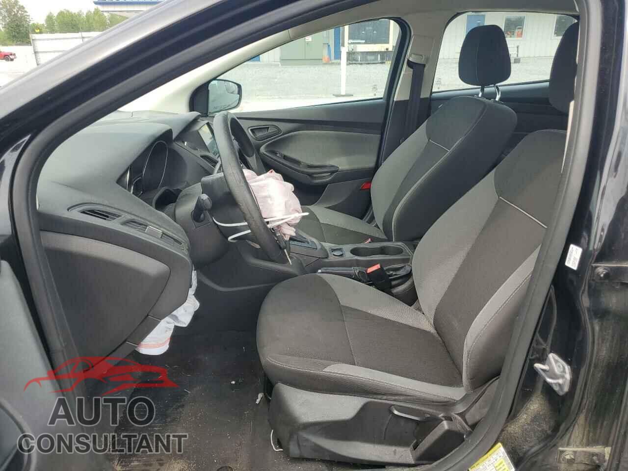 FORD FOCUS 2013 - 1FADP3E21DL155952