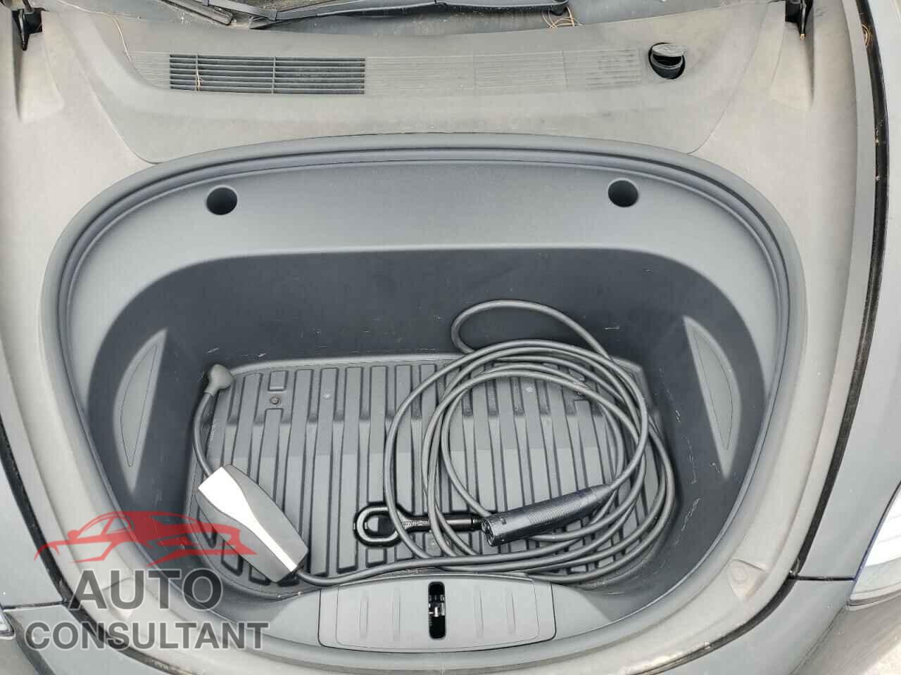 TESLA MODEL 3 2022 - 5YJ3E1EA4NF114680