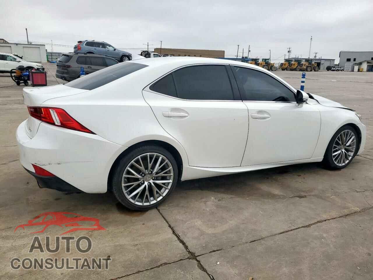LEXUS IS 2014 - JTHBF1D24E5034203