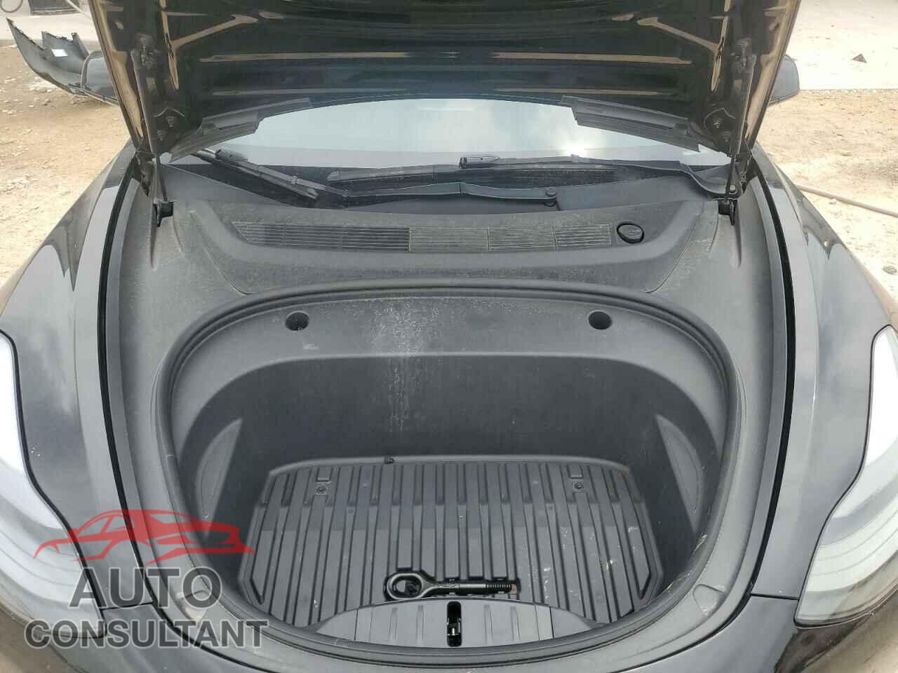 TESLA MODEL 3 2023 - 5YJ3E1EA4PF439347
