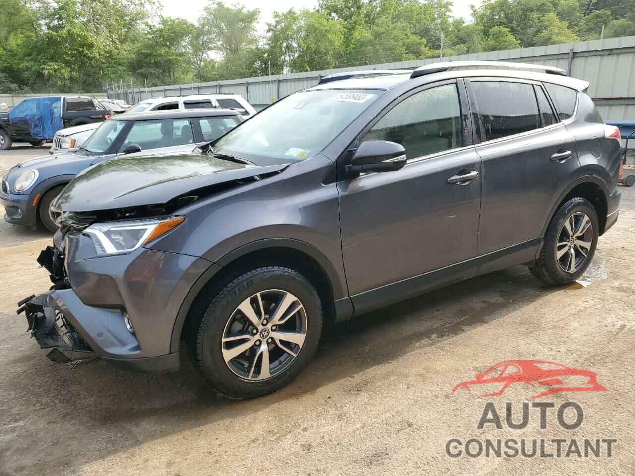 TOYOTA RAV4 2018 - JTMRFREV5JD249015