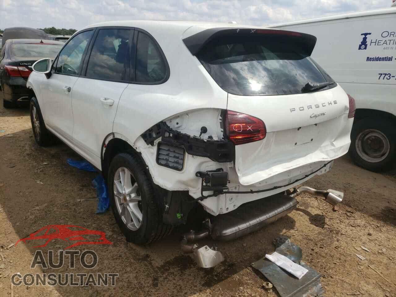 PORSCHE CAYENNE 2016 - WP1AA2A21GKA09638