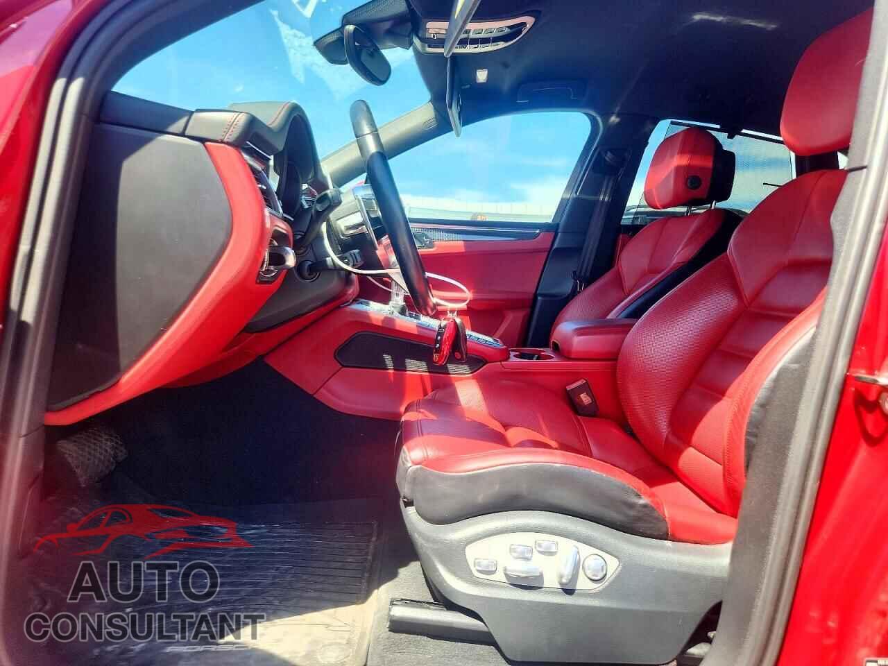 PORSCHE MACAN 2015 - WP1AB2A59FLB73073