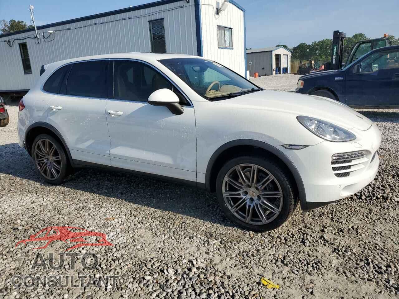 PORSCHE CAYENNE 2012 - WP1AA2A2XCLA10081