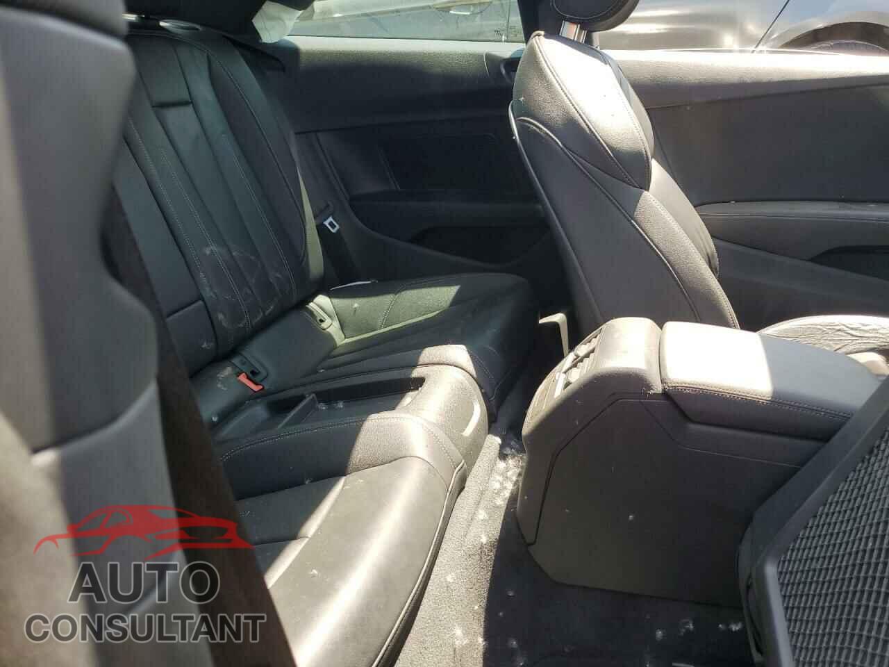 AUDI A5 2021 - WAUTAAF56MA046738