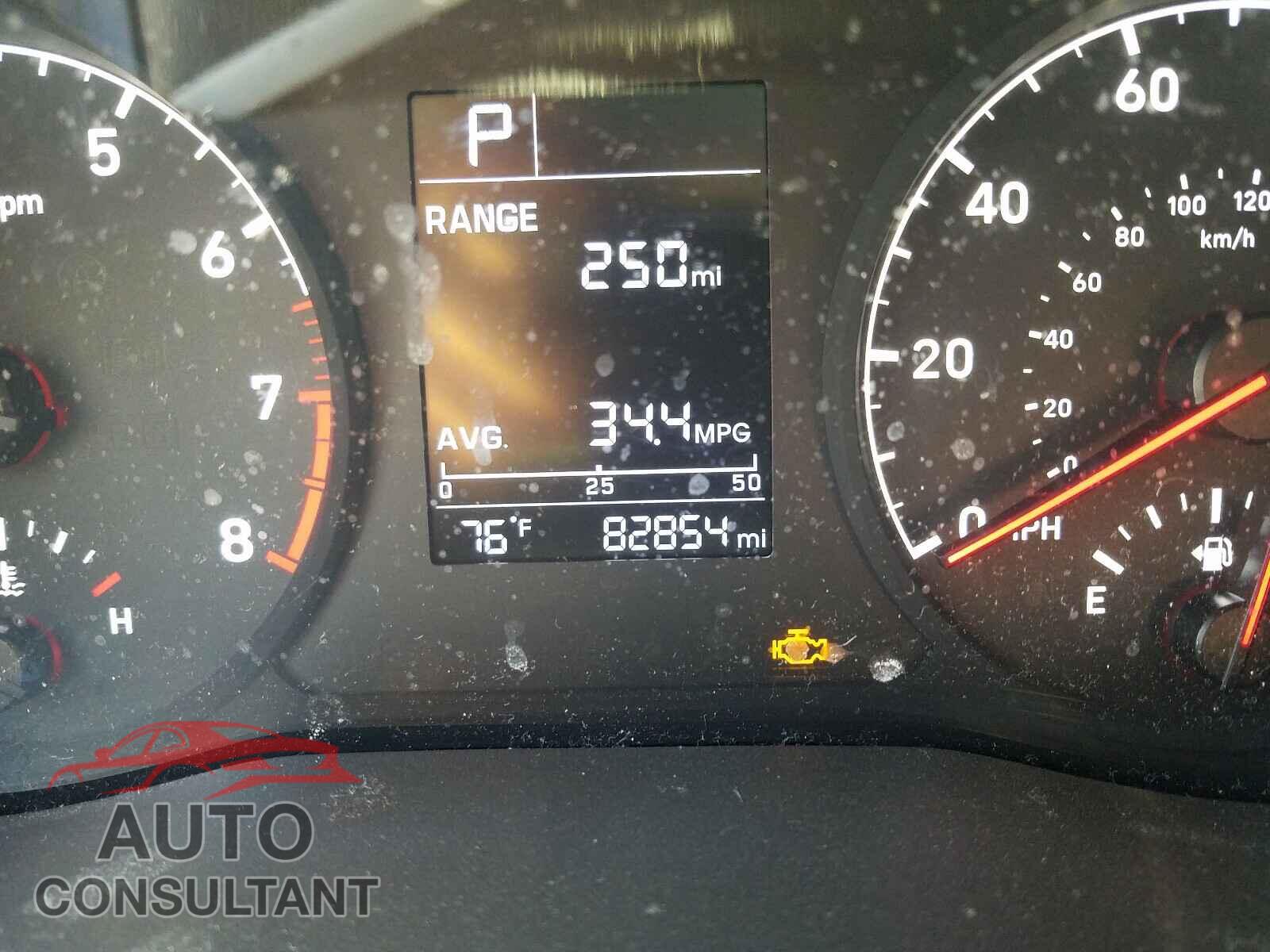 HYUNDAI ACCENT 2018 - 3KPC24A38JE024756