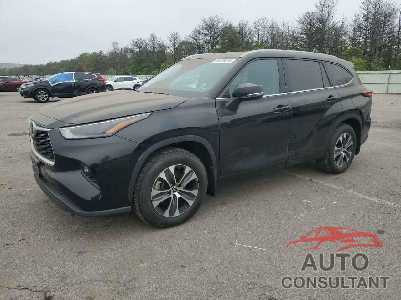 TOYOTA HIGHLANDER 2022 - 5TDGZRBH4NS581356