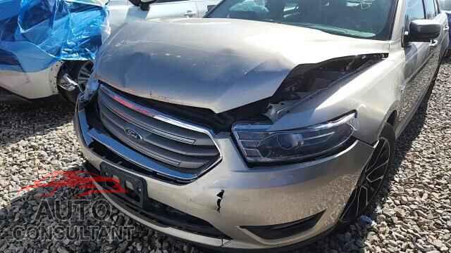 FORD TAURUS 2017 - 1FAHP2E89HG105217