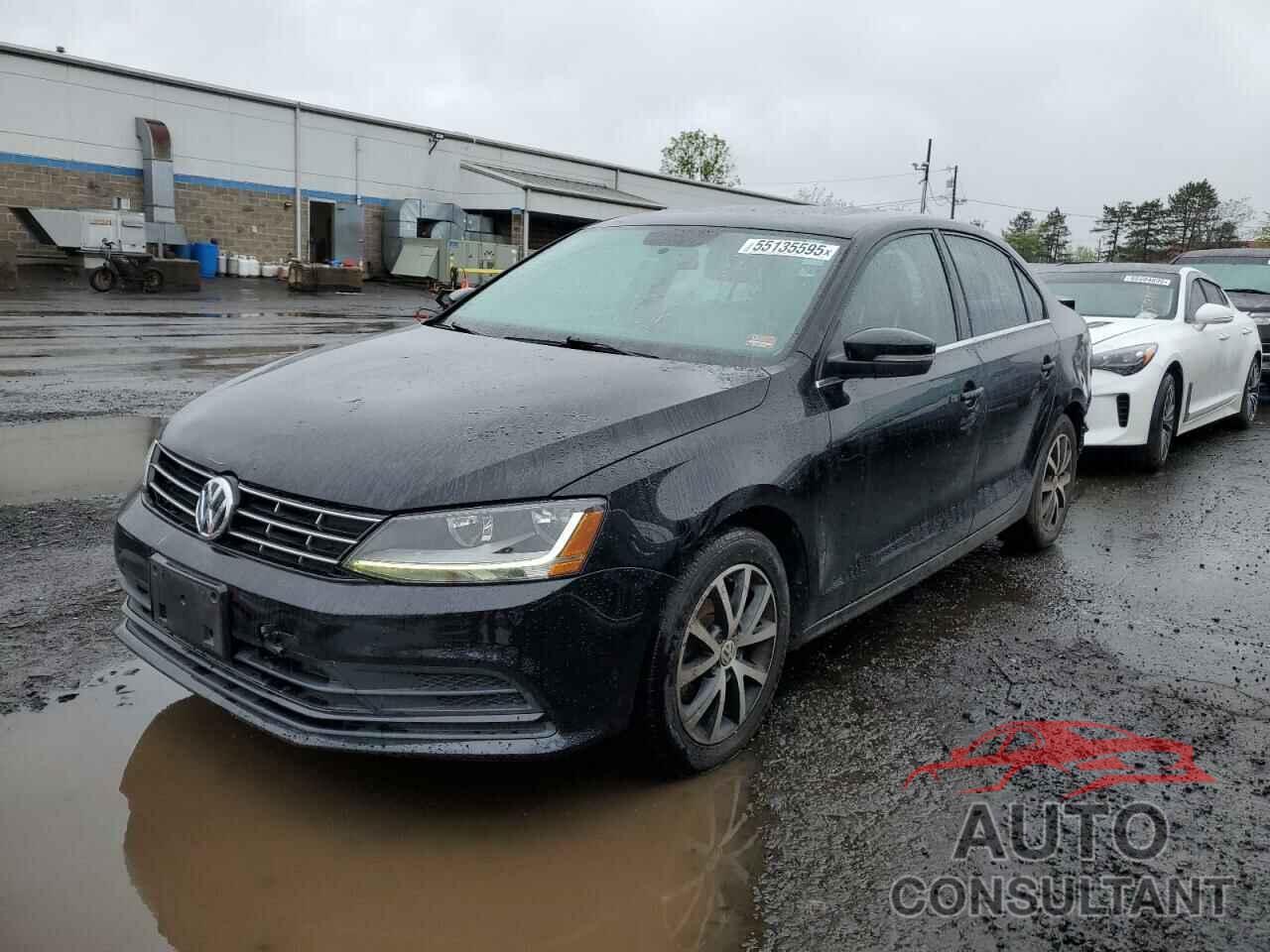 VOLKSWAGEN JETTA 2018 - 3VWDB7AJ7JM263903