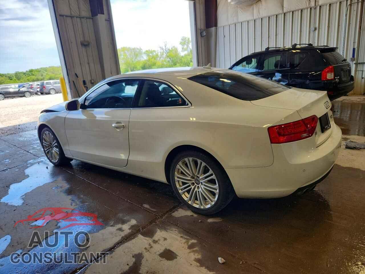 AUDI A5 2013 - WAULFAFR3DA054042