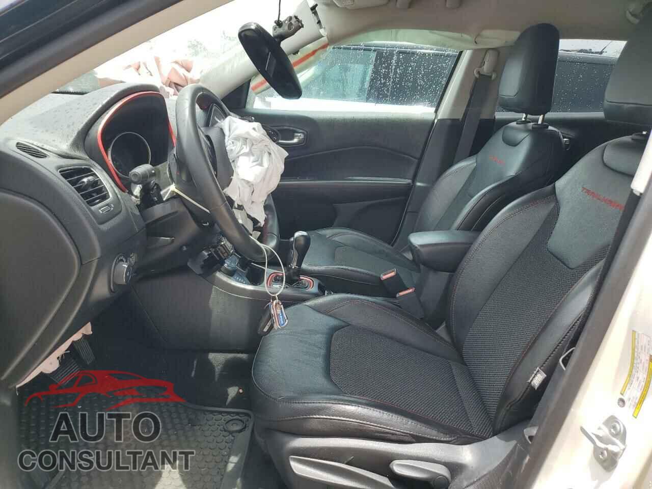 JEEP COMPASS 2021 - 3C4NJDDB3MT512205