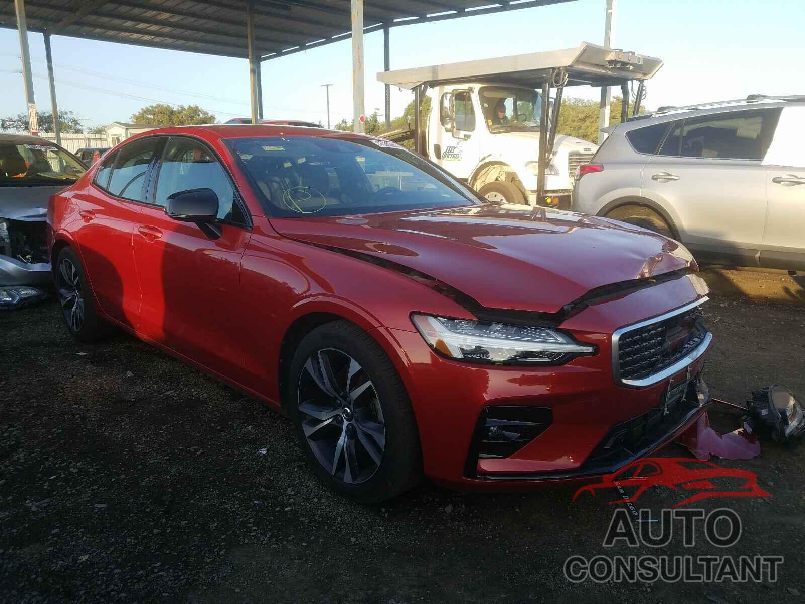 VOLVO S60 2019 - 7JR102FM0KG013322