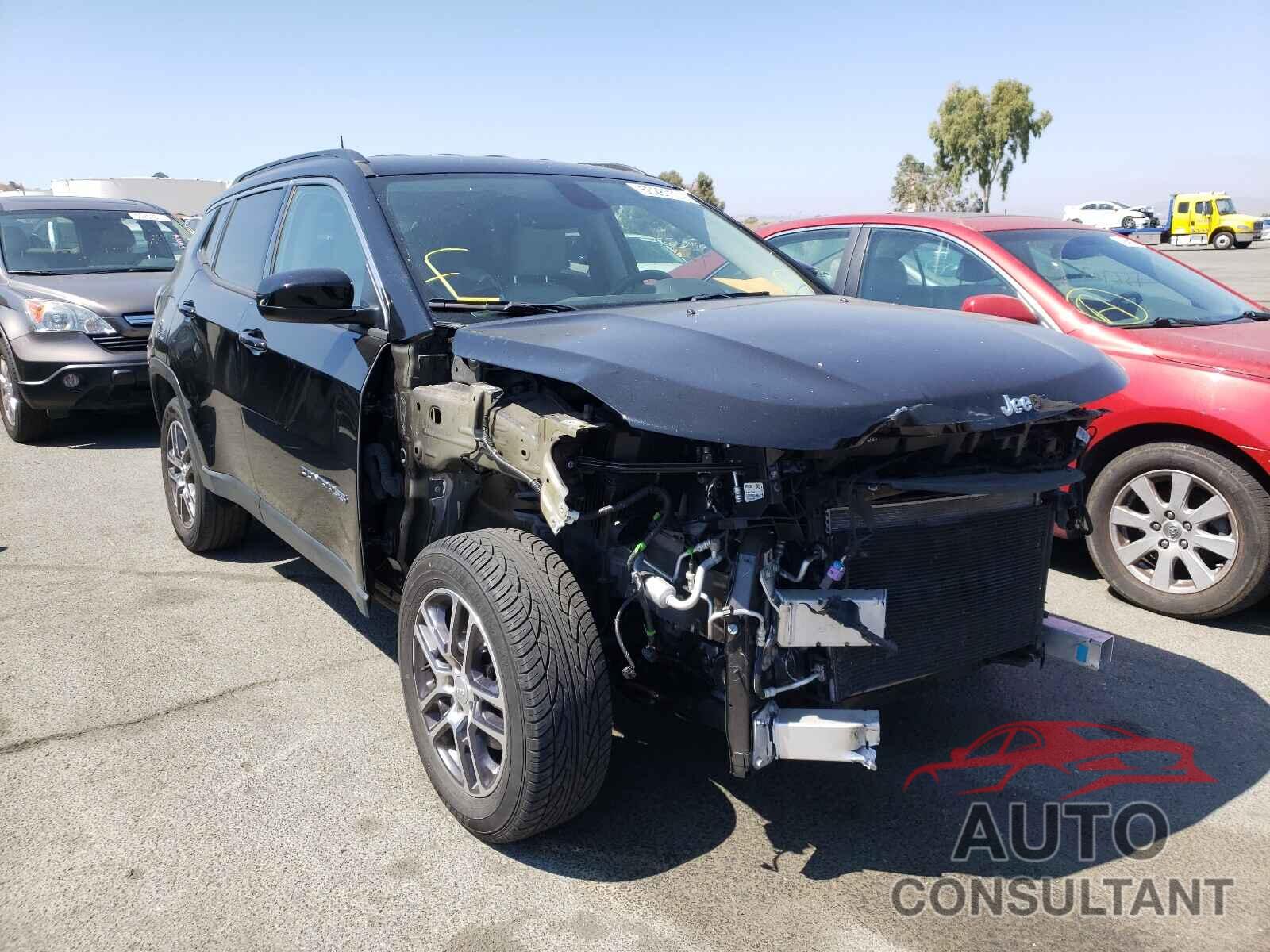 JEEP COMPASS 2018 - 3C4NJCBB4JT194118