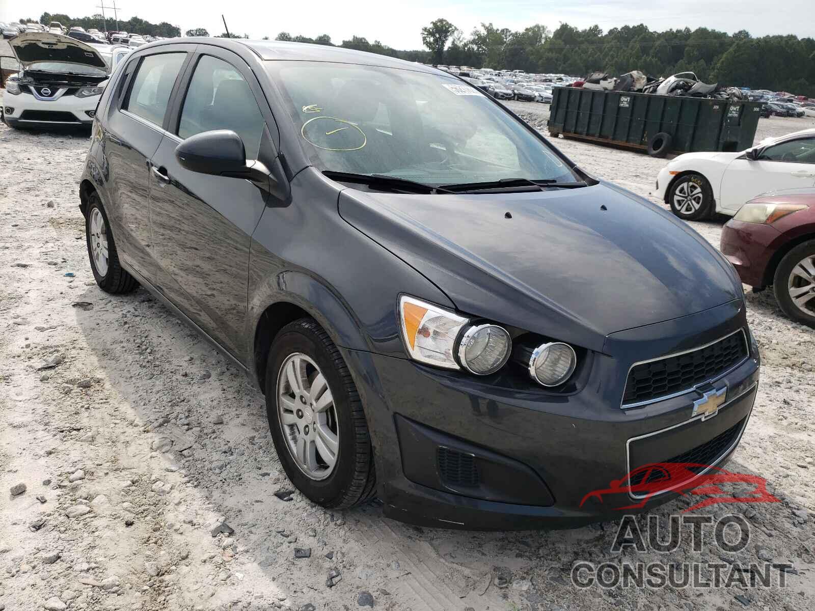 CHEVROLET SONIC 2016 - 1G1JC6SH6G4142298
