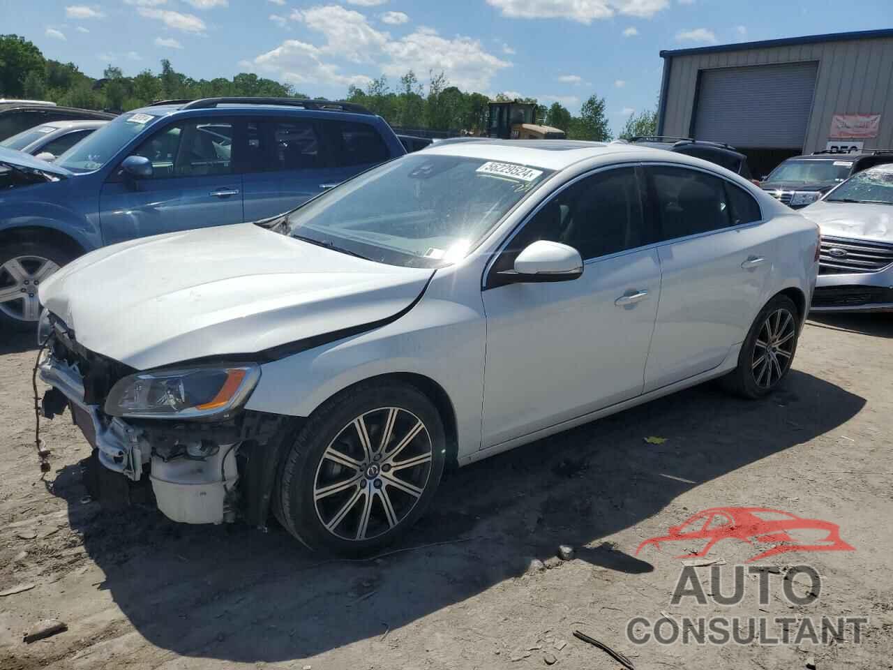 VOLVO S60 2016 - LYV612TM3GB088346