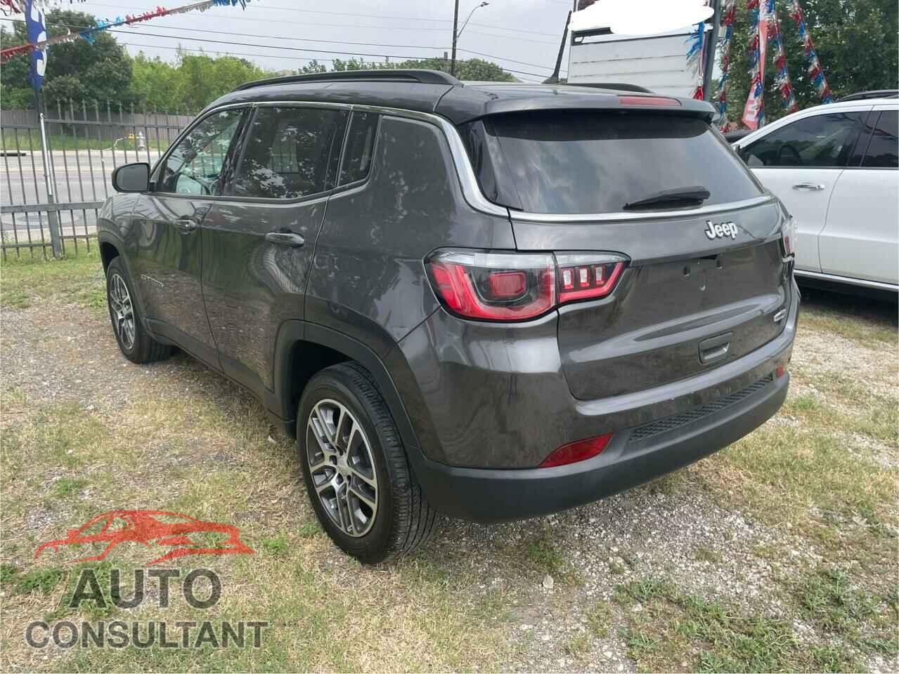 JEEP COMPASS 2017 - 3C4NJCBB9HT661186