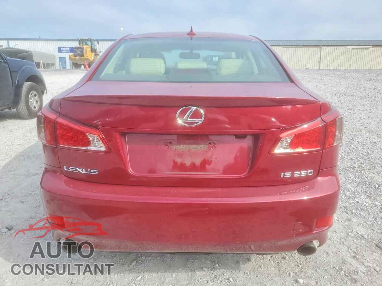 LEXUS IS 2011 - JTHBF5C28B5151643