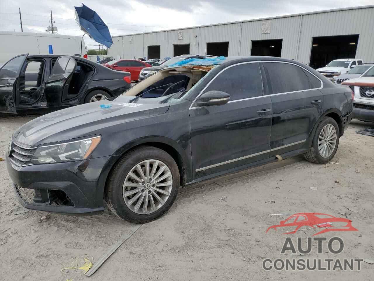 VOLKSWAGEN PASSAT 2016 - 1VWBT7A30GC023043
