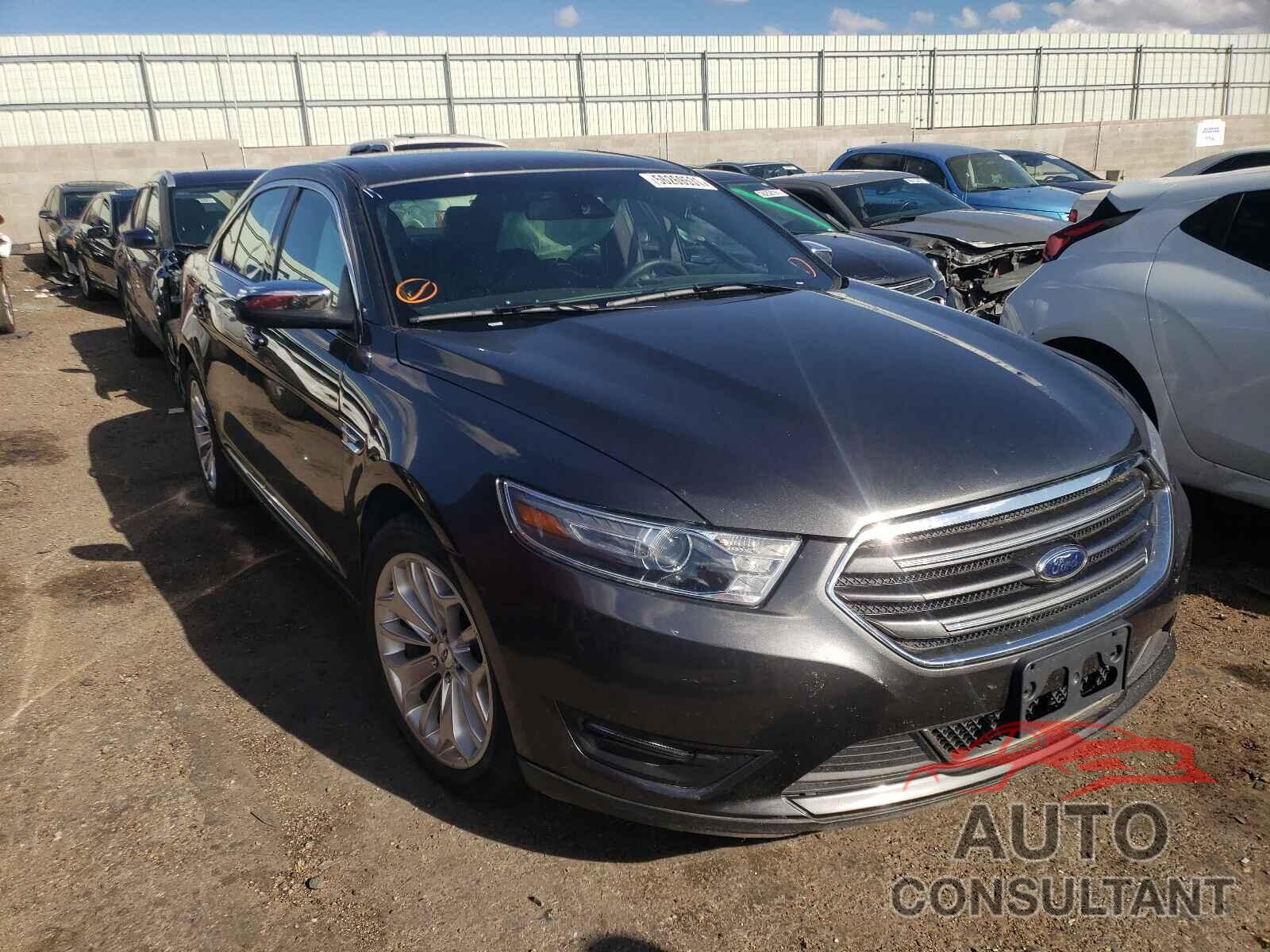 FORD TAURUS 2019 - 1FAHP2F84KG118317