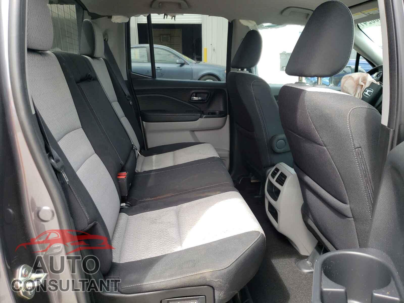 HONDA RIDGELINE 2017 - 5FPYK2F43HB004213