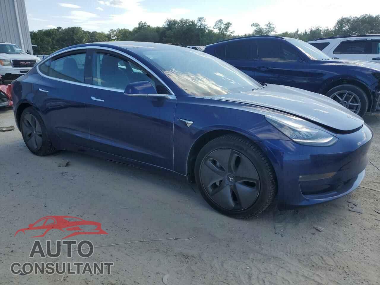 TESLA MODEL 3 2018 - 5YJ3E1EB0JF094527