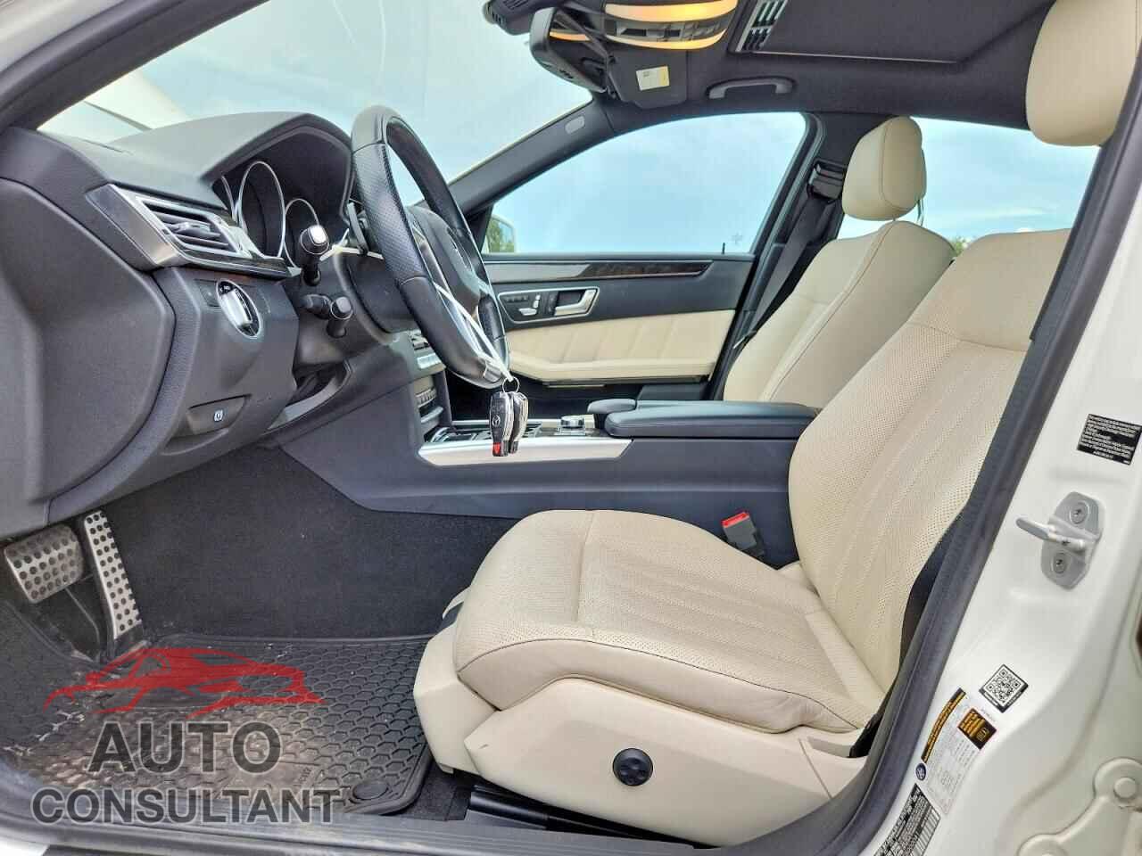 MERCEDES-BENZ E-CLASS 2014 - WDDHF9BB4EB000041