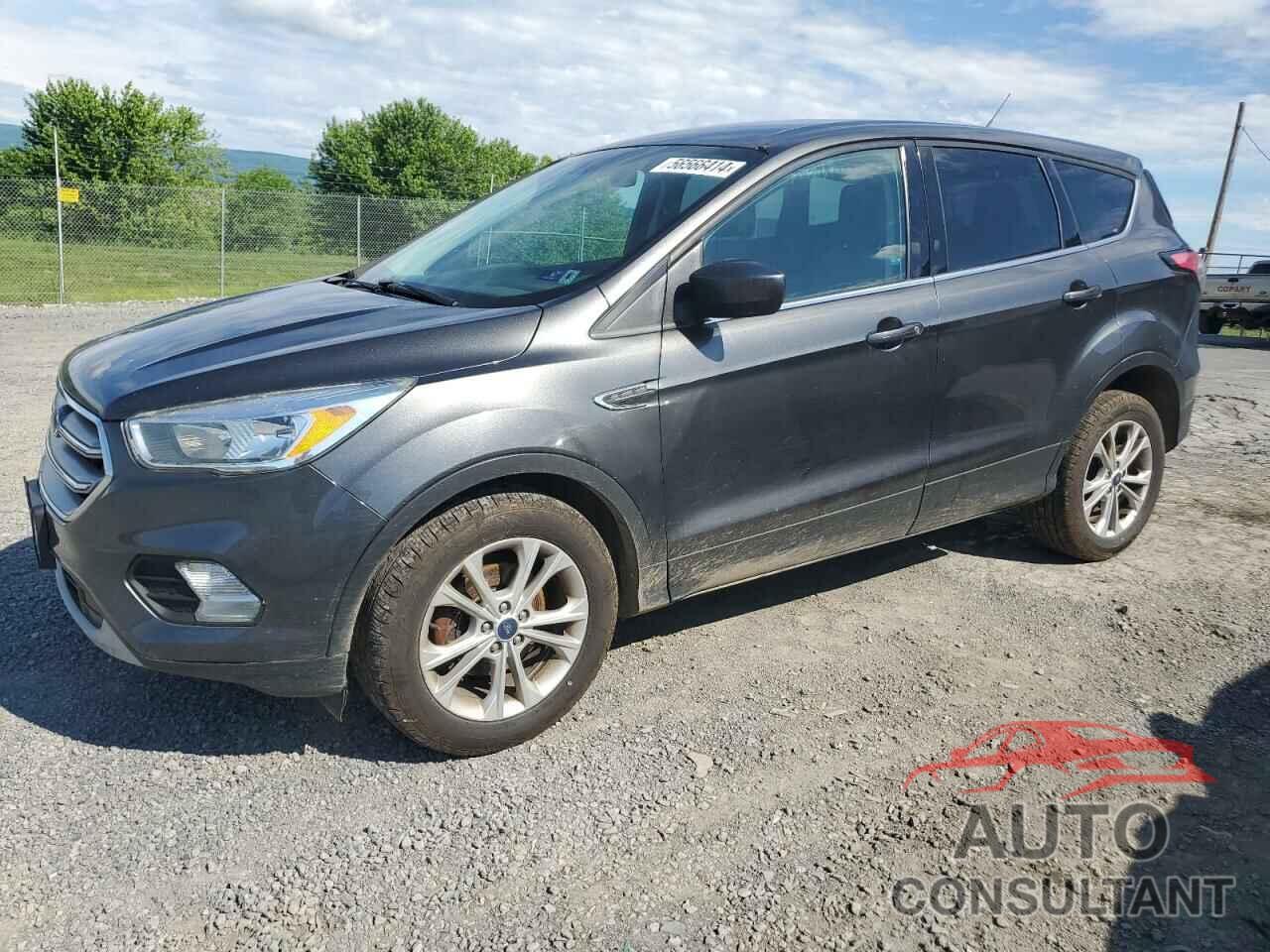 FORD ESCAPE 2017 - 1FMCU0GD6HUE39052