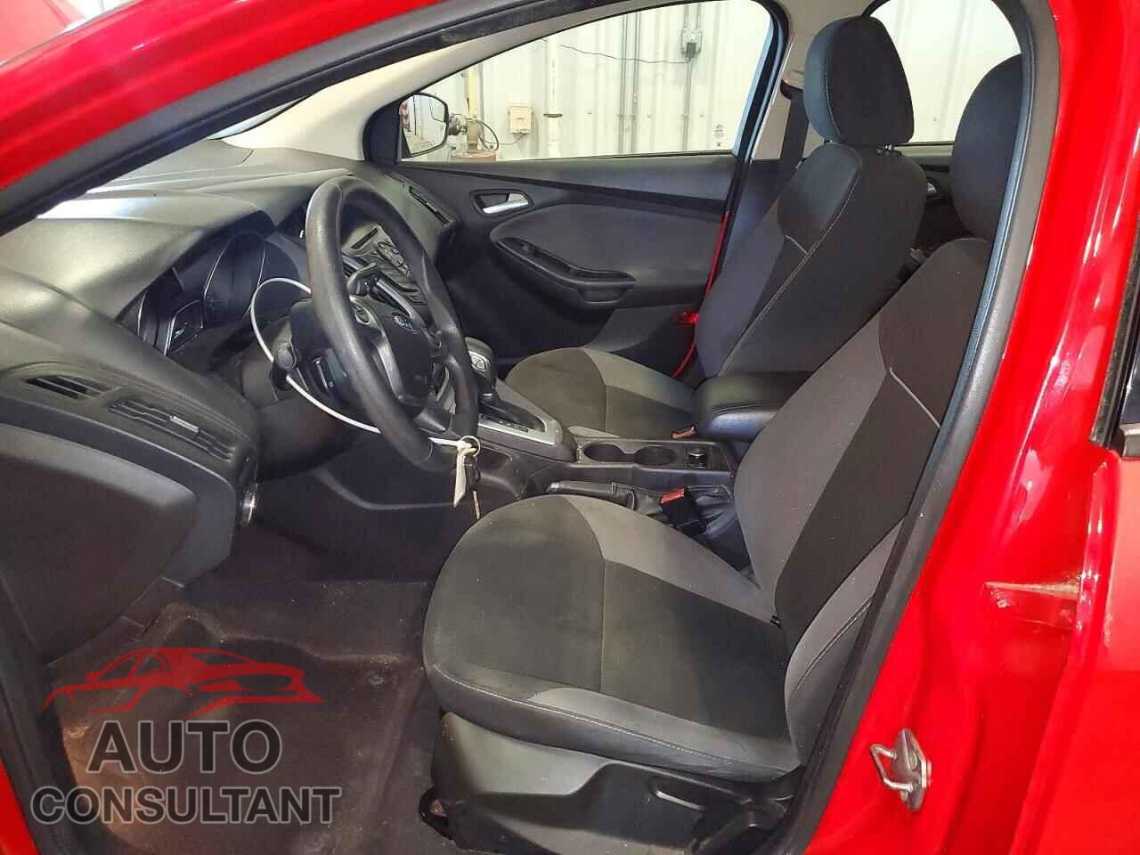 FORD FOCUS 2012 - 1FAHP3F27CL477106