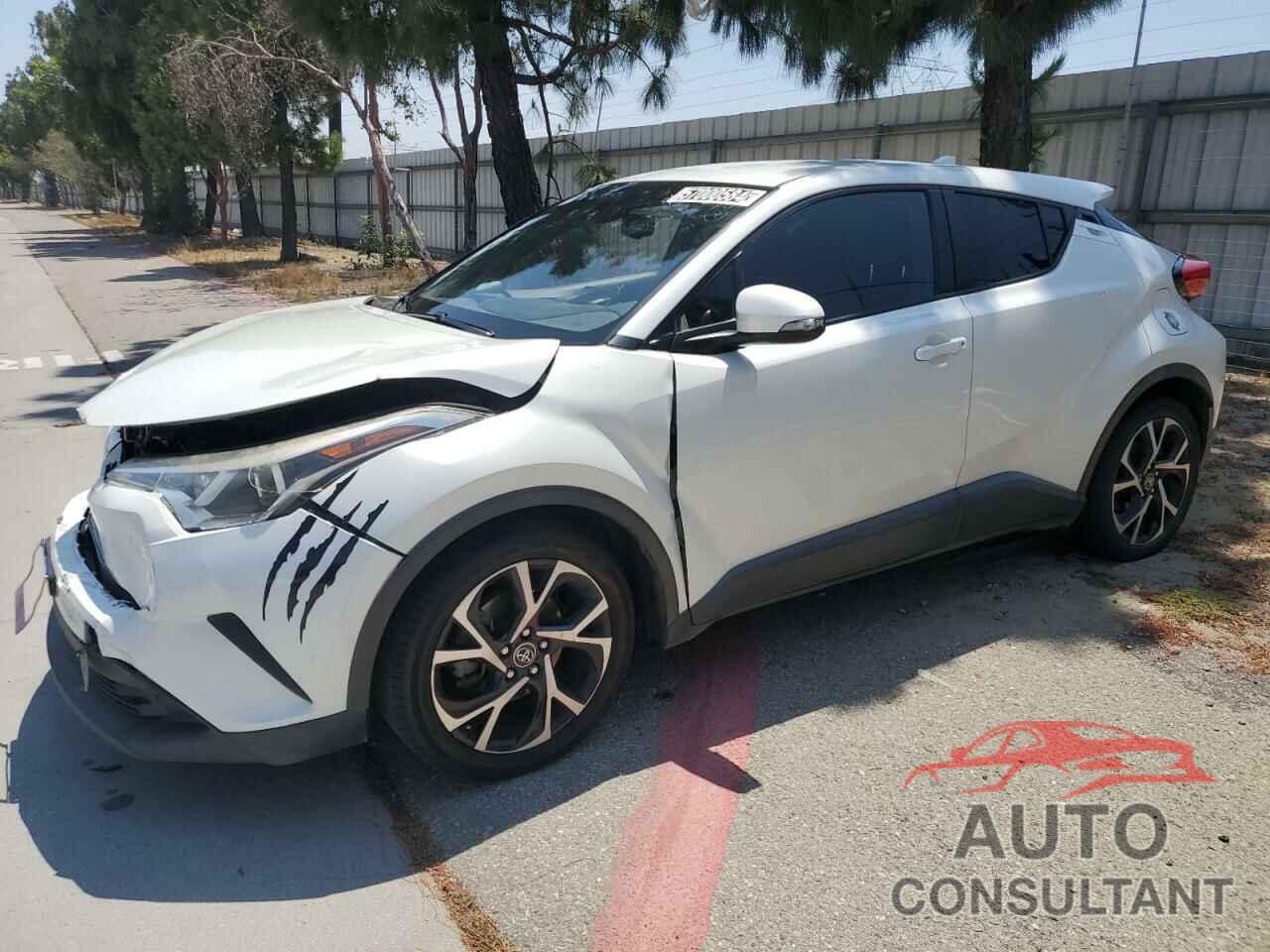 TOYOTA C-HR 2018 - NMTKHMBX5JR025265