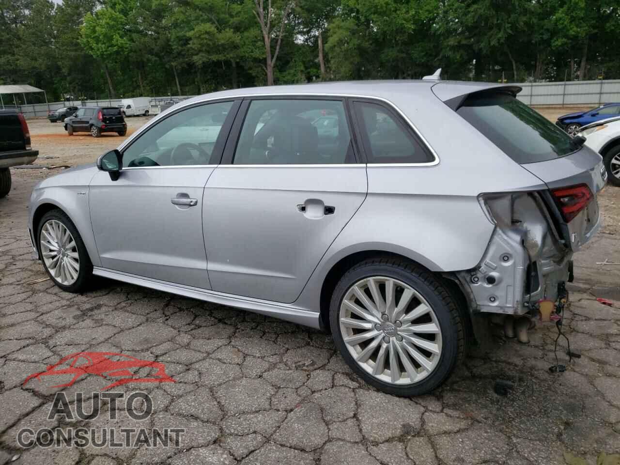 AUDI A3 2016 - WAUTPBFF6GA035143