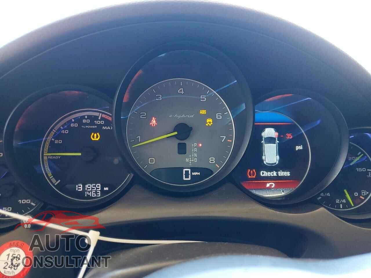 PORSCHE CAYENNE 2015 - WP1AE2A27FLA51504