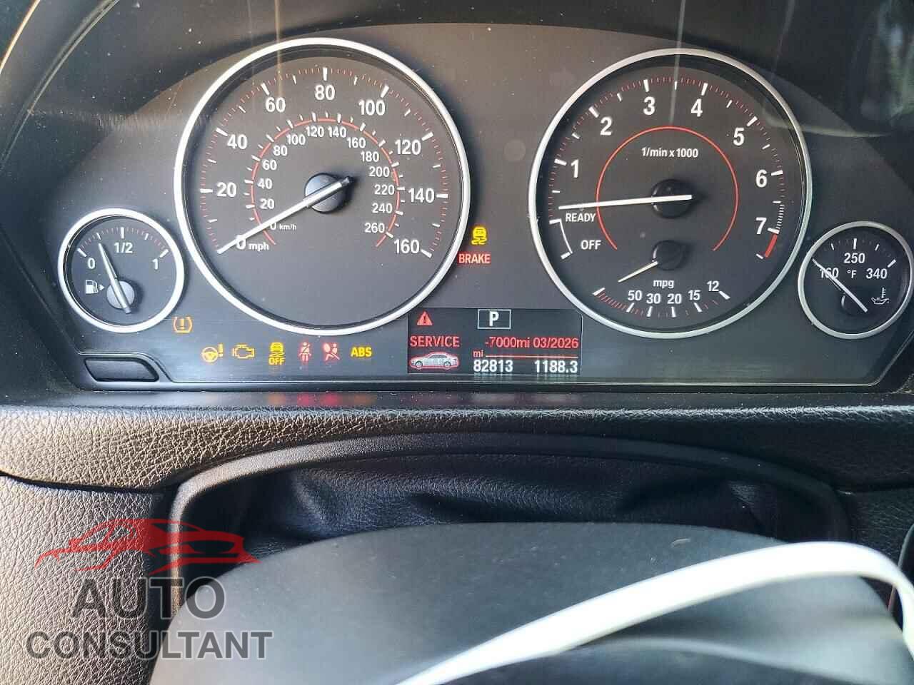 BMW 3 SERIES 2018 - WBA8B9C57JEE81586