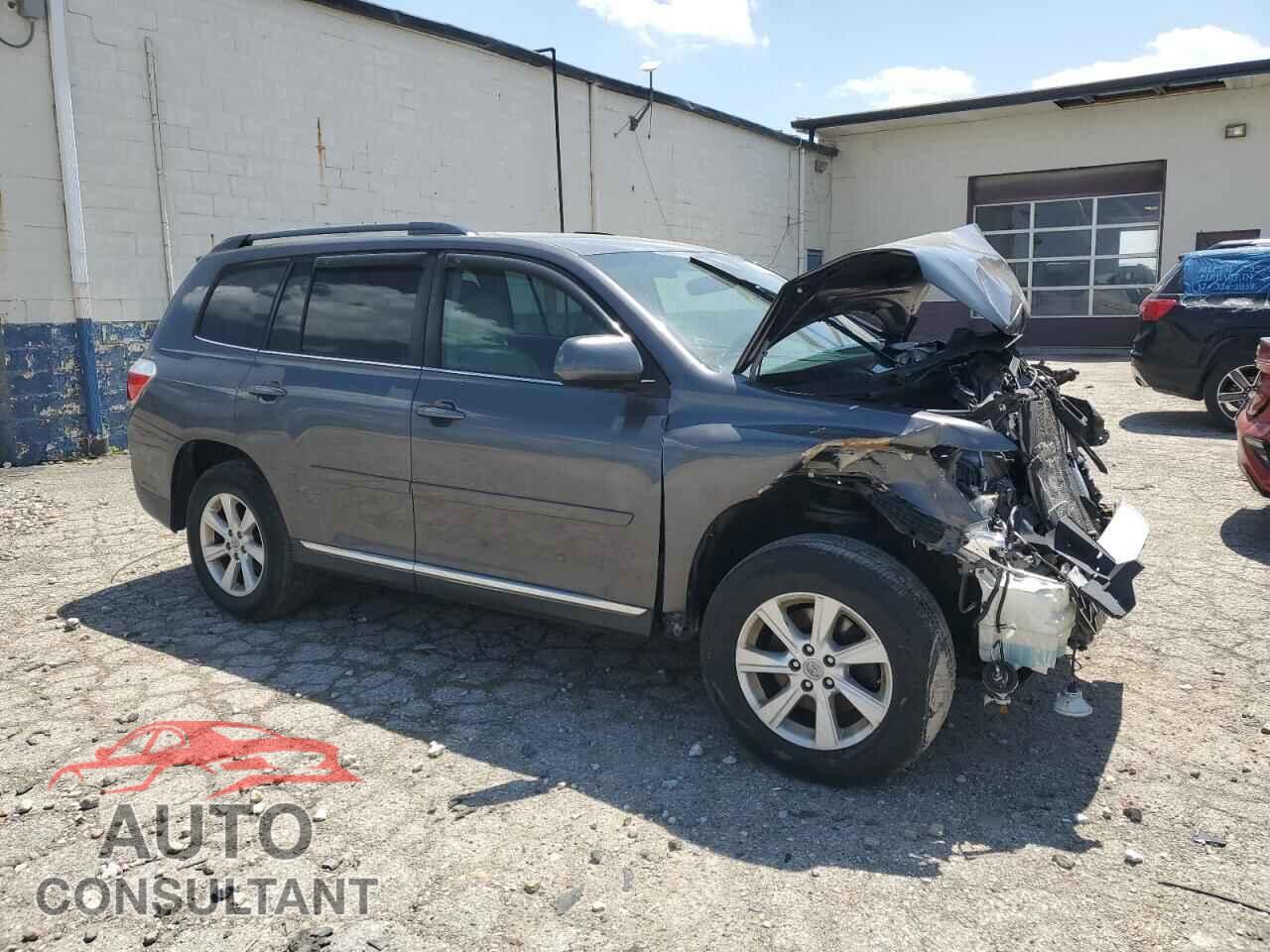 TOYOTA HIGHLANDER 2012 - 5TDBK3EH5CS111227