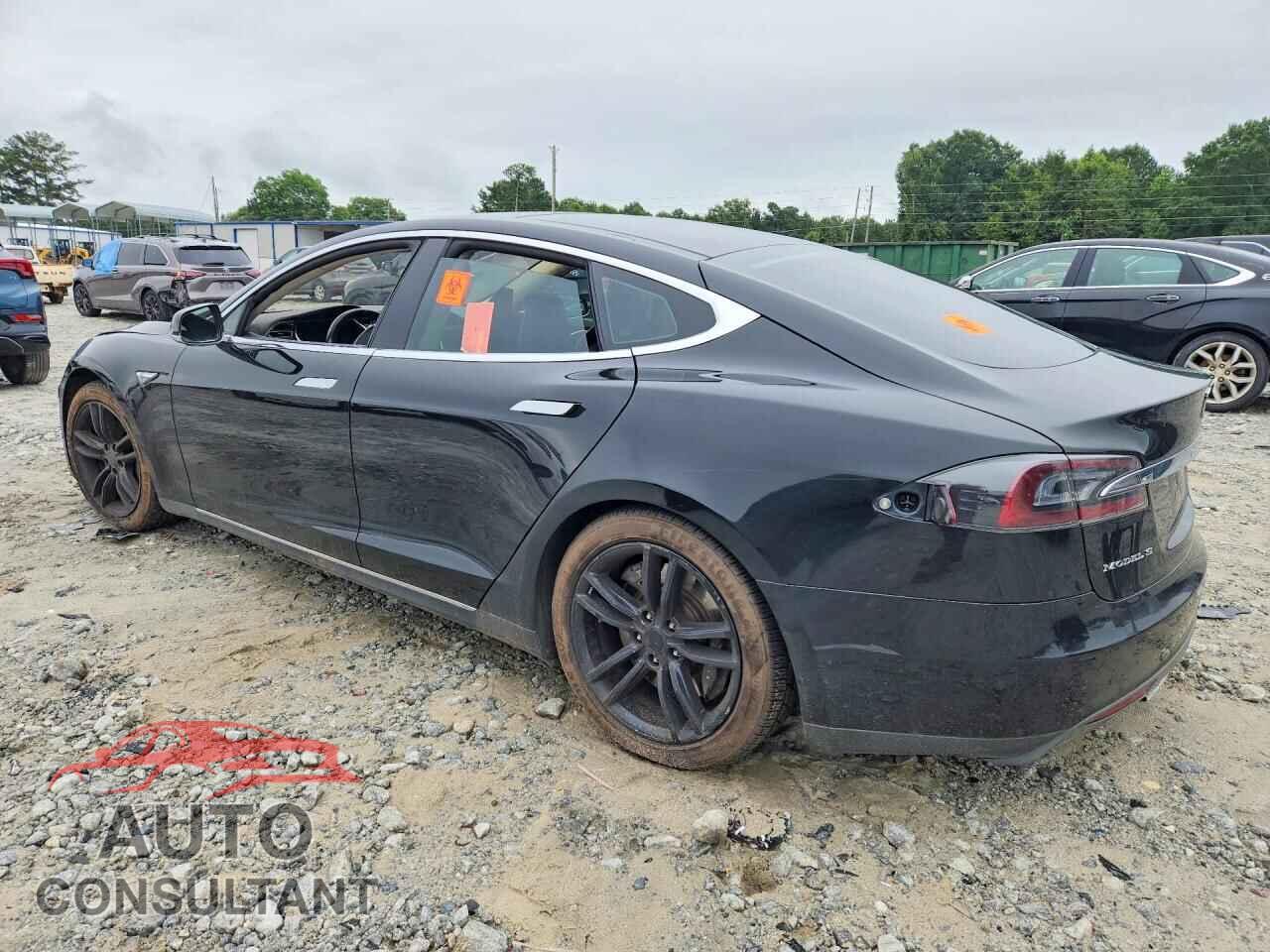 TESLA MODEL S 2013 - 5YJSA1CN3DFP26350