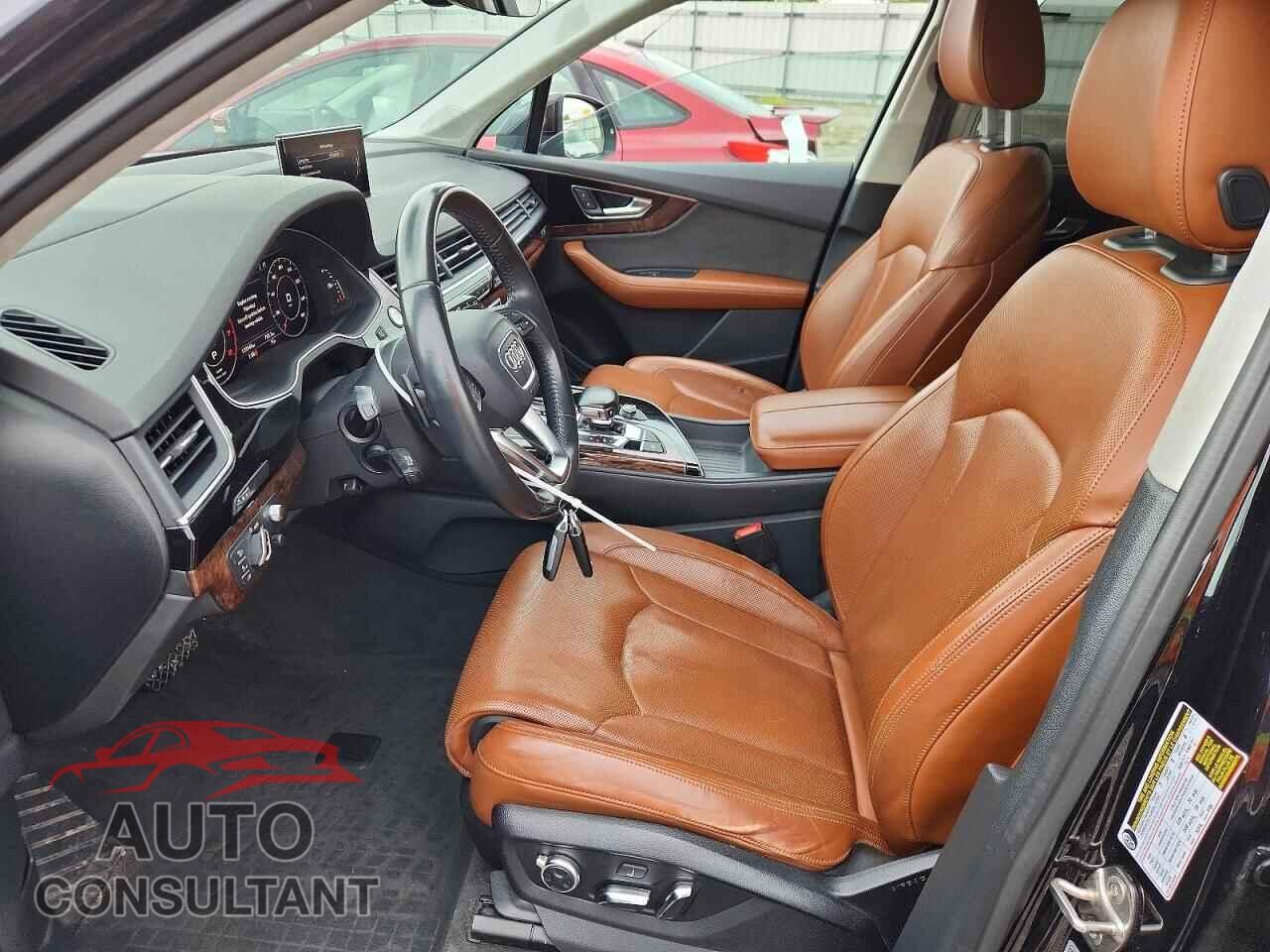 AUDI Q7 2017 - WA1VABF7XHD050762
