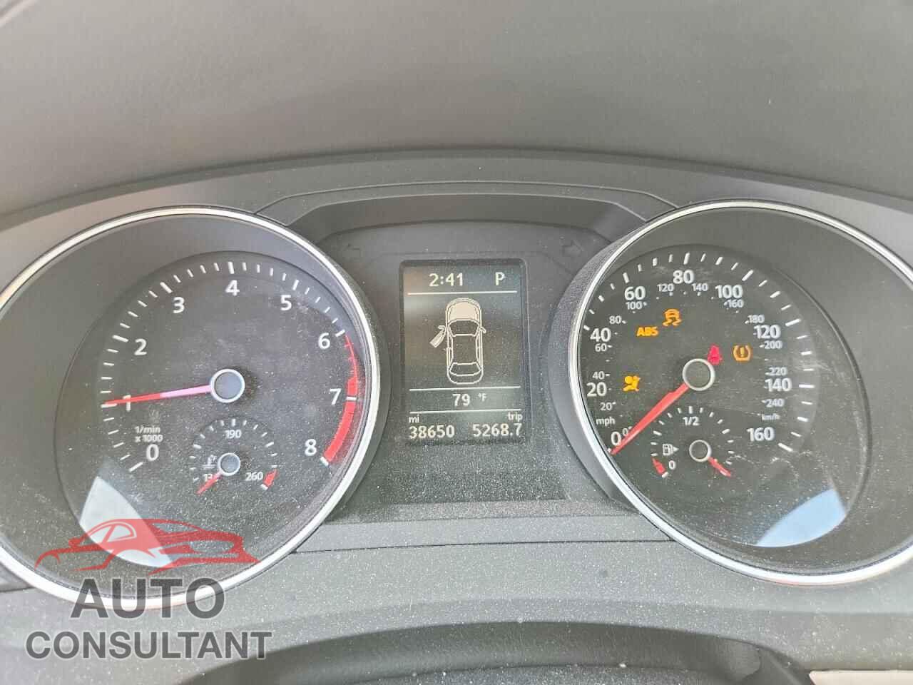 VOLKSWAGEN JETTA 2017 - 3VWDB7AJ1HM284708