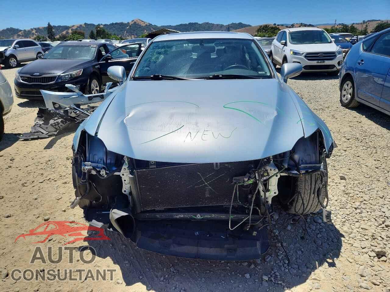 LEXUS IS 2011 - JTHBF5C26B5154637