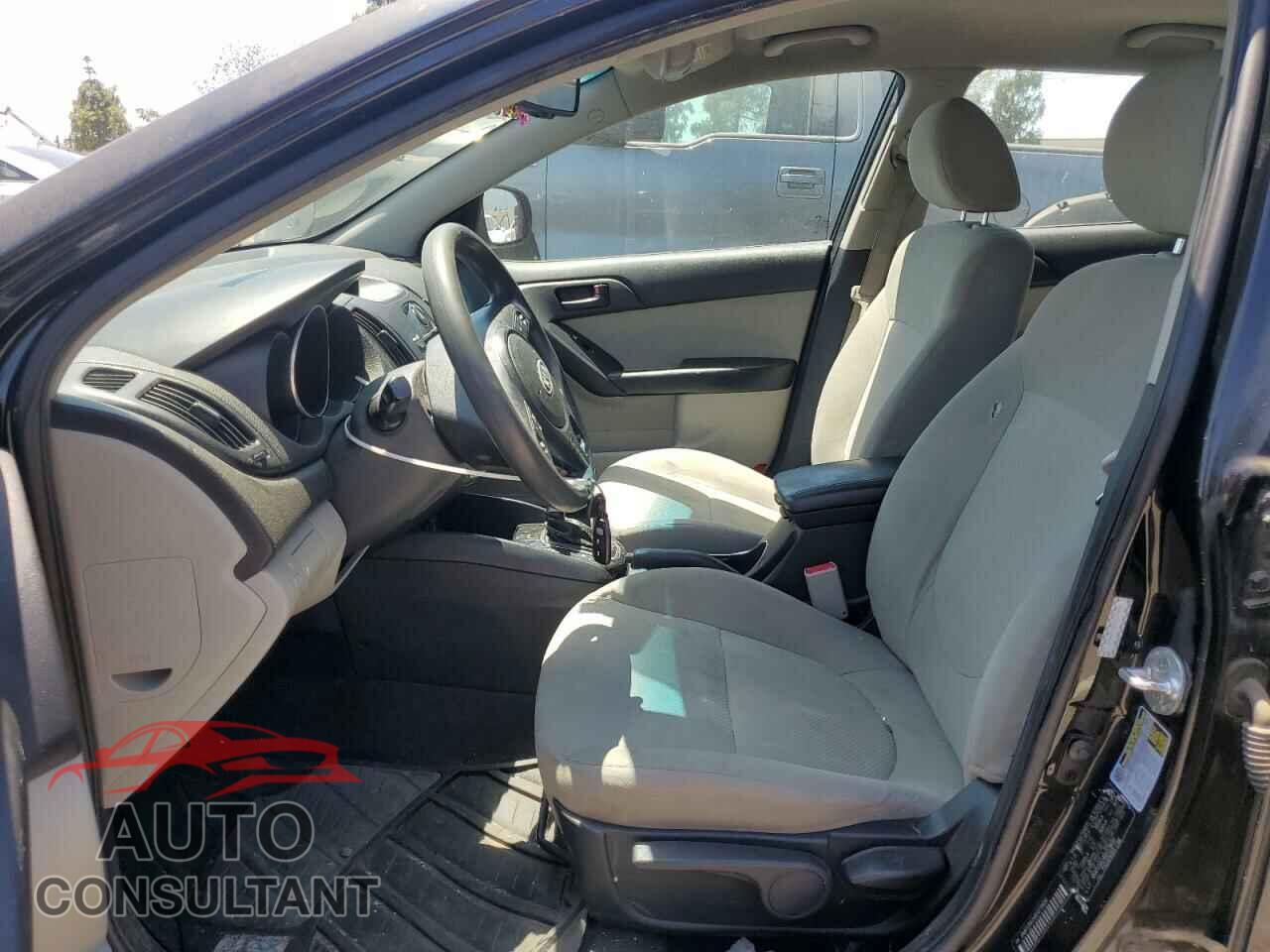 KIA FORTE 2011 - KNAFU5A24B5378630