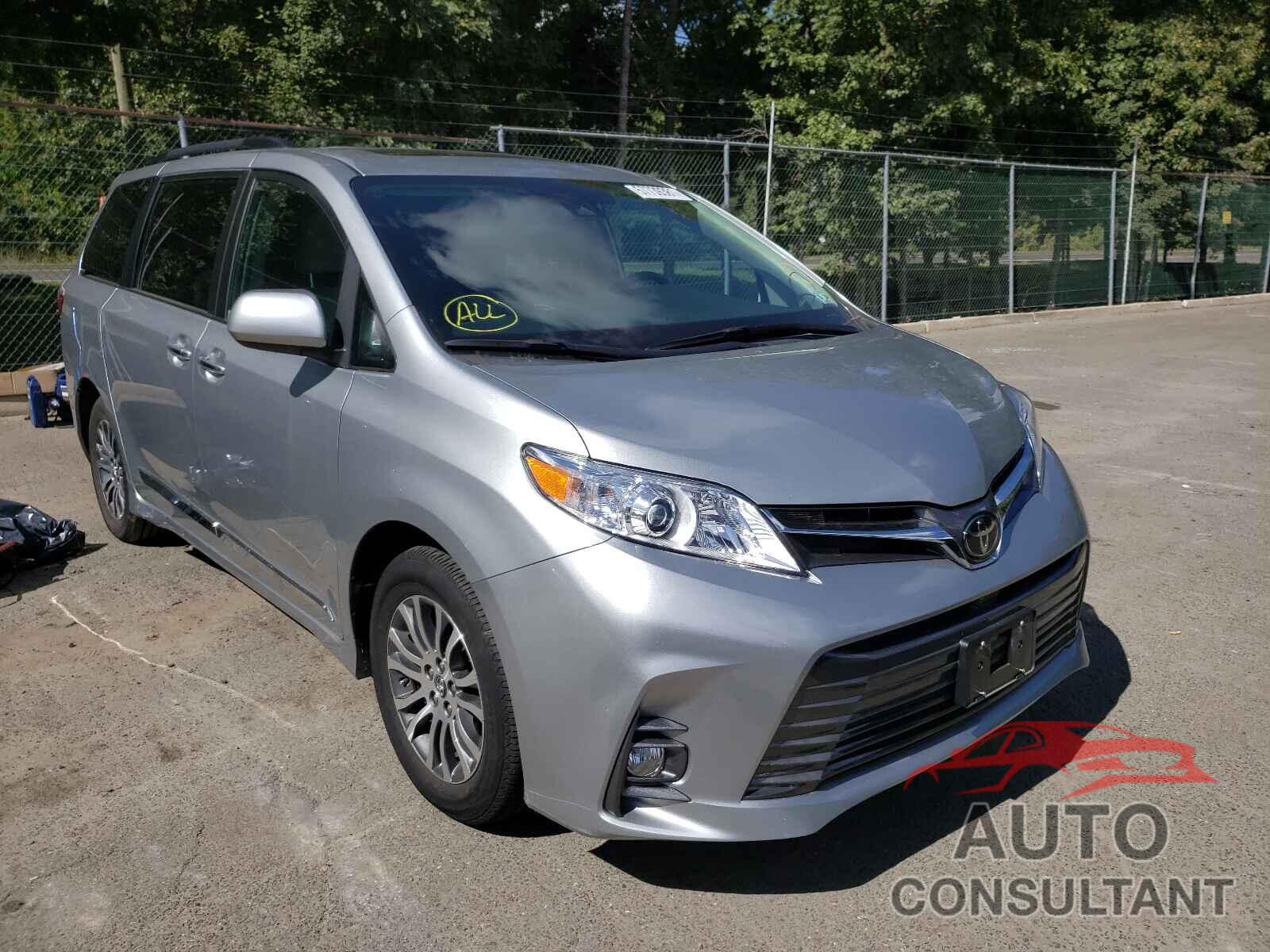 TOYOTA SIENNA 2019 - 5TDYZ3DC0KS014253