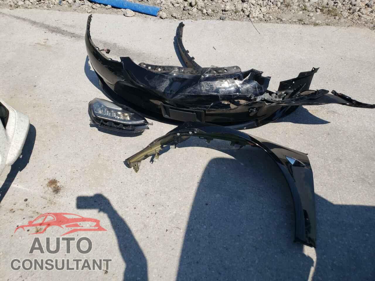 TESLA MODEL 3 2018 - 5YJ3E1EA7JF060298