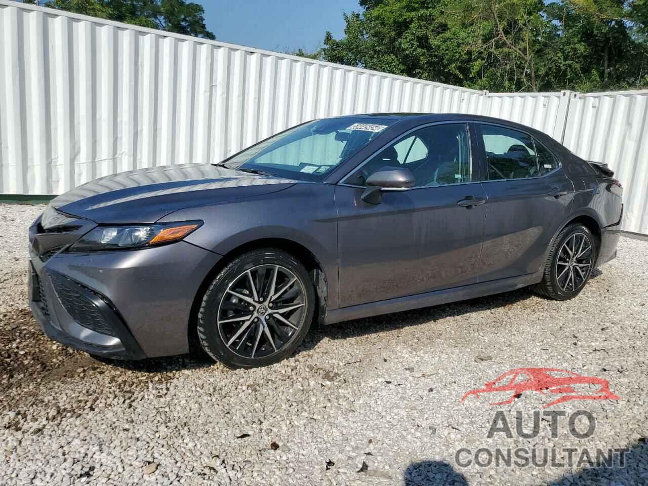 TOYOTA CAMRY 2022 - 4T1G11AK4NU003416