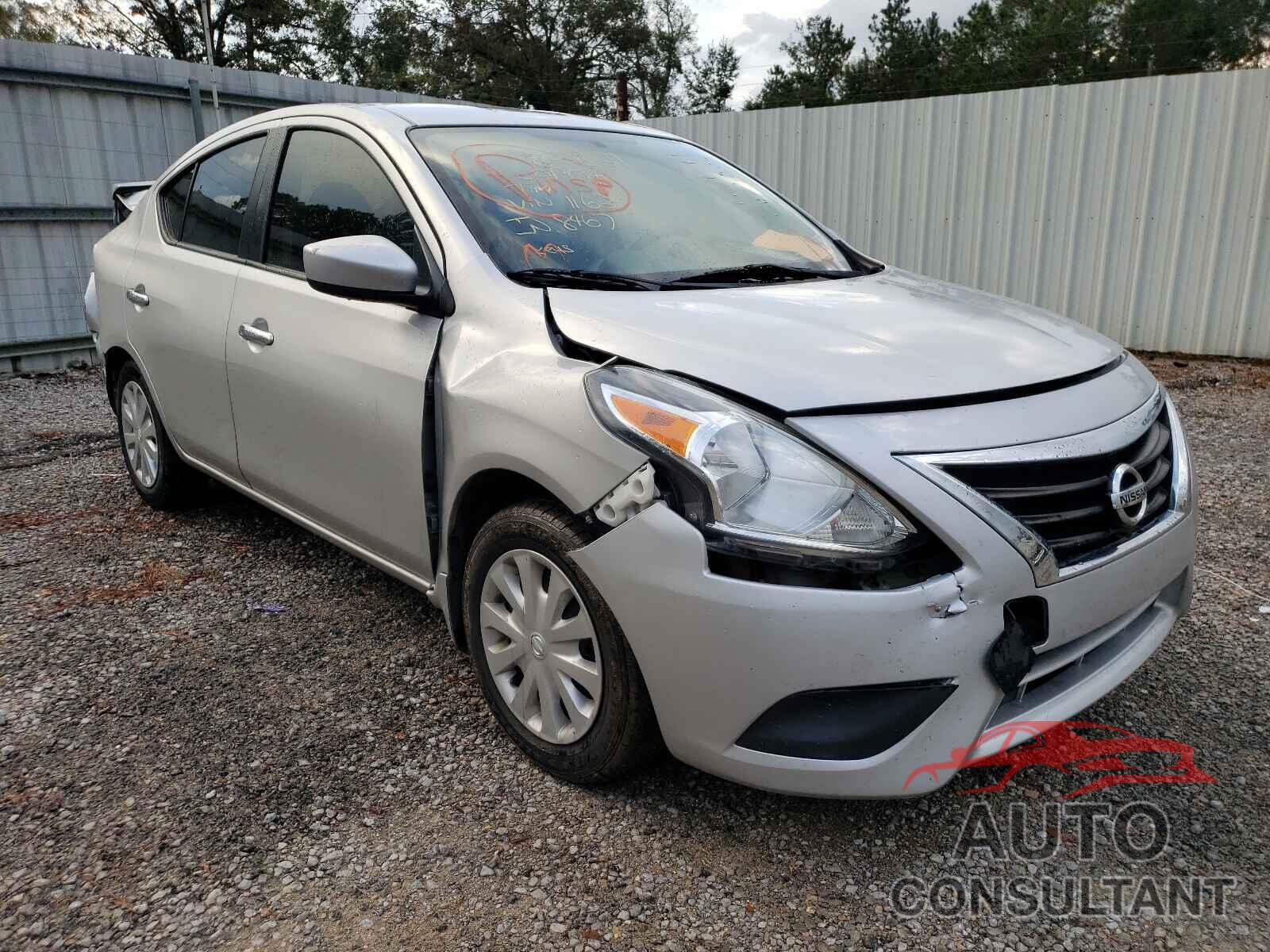 NISSAN VERSA 2017 - 3N1CN7AP0HL811625