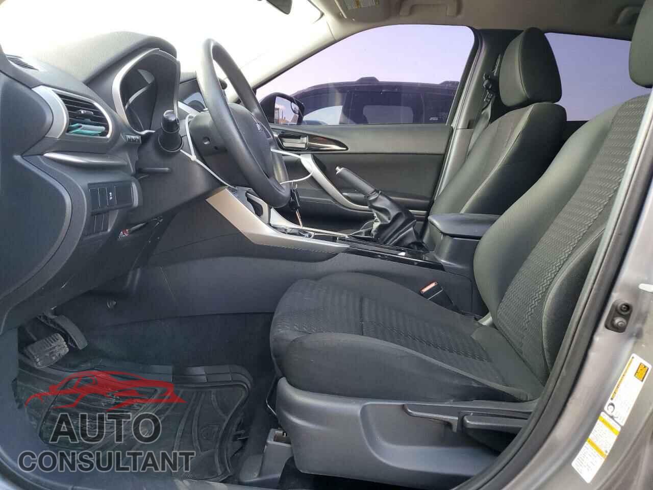 MITSUBISHI ECLIPSE 2019 - JA4AT3AA7KZ037219