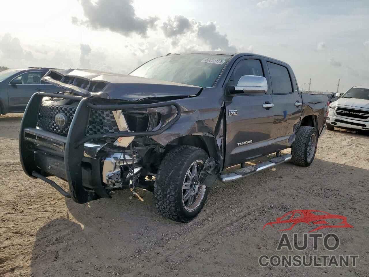 TOYOTA TUNDRA 2018 - 5TFDW5F10JX765392