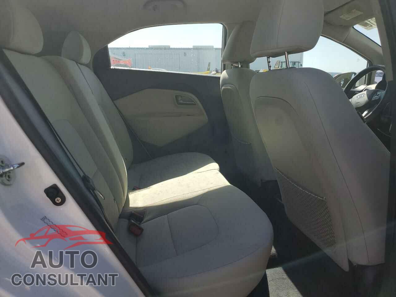KIA RIO 2012 - KNADM5A38C6050929
