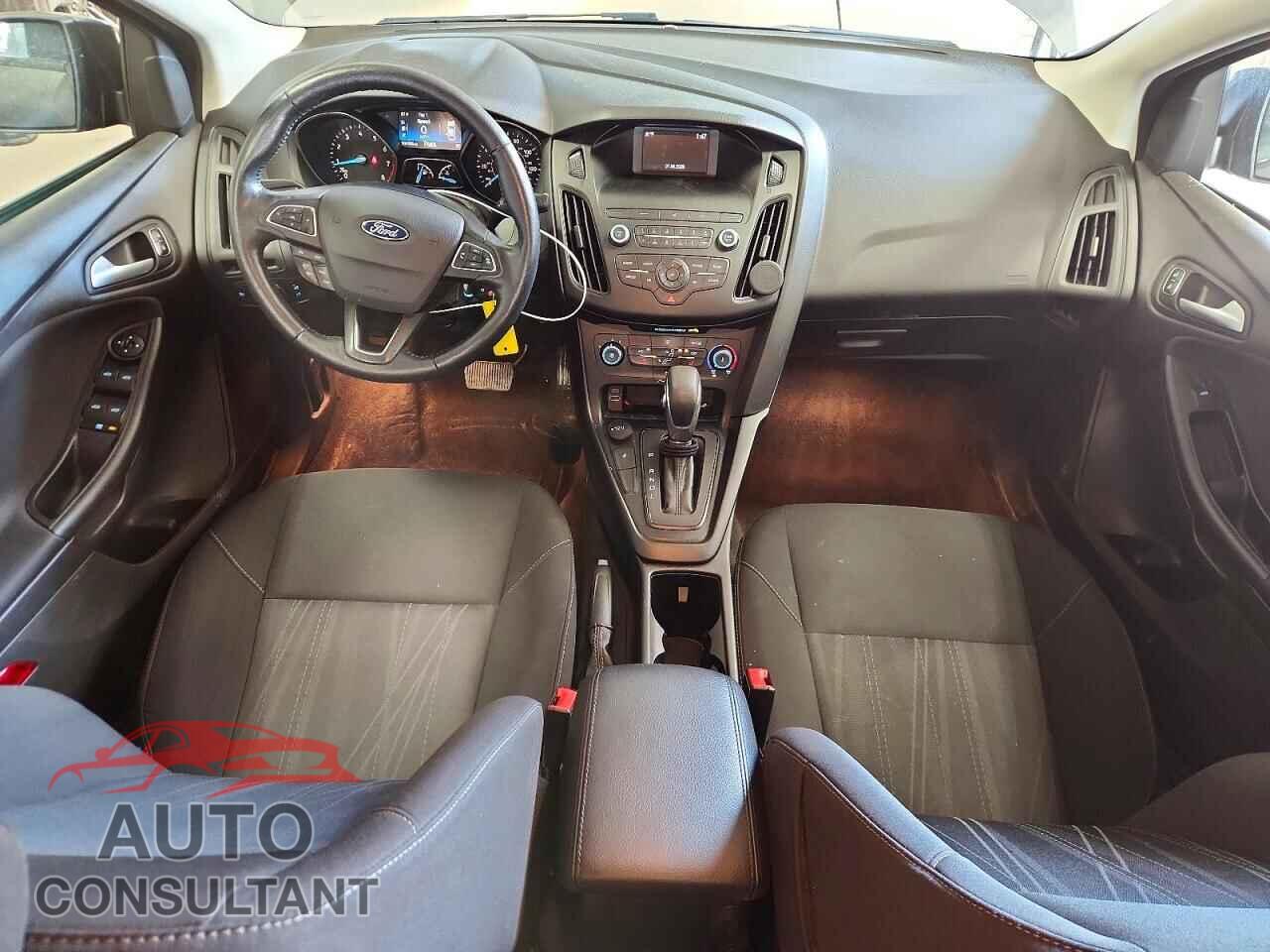 FORD FOCUS 2018 - 1FADP3F22JL266830
