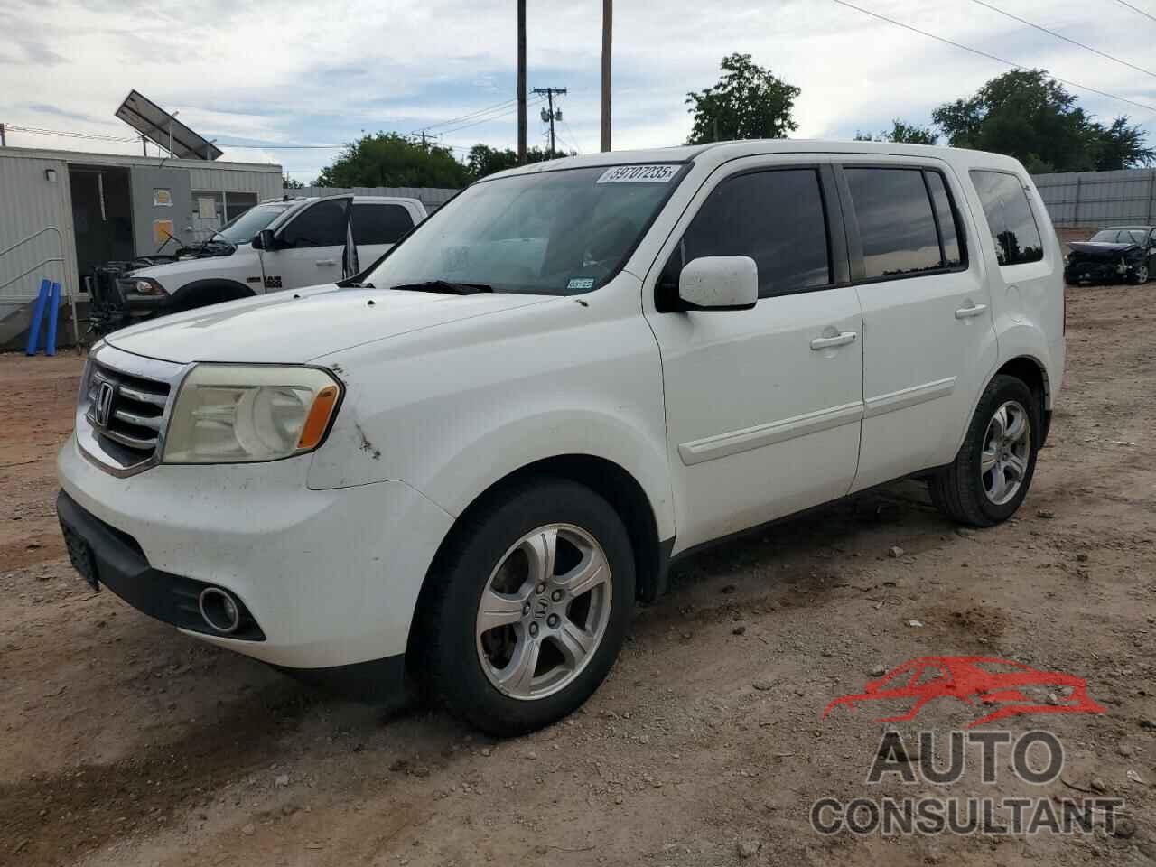 HONDA PILOT 2015 - 5FNYF3H50FB006443