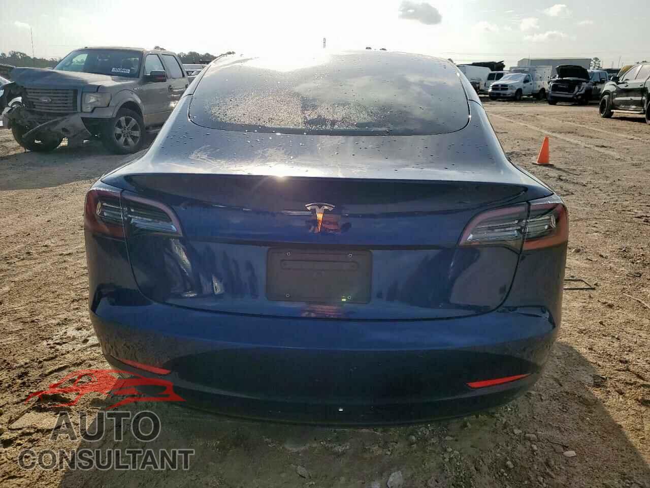 TESLA MODEL 3 2022 - 5YJ3E1EA2NF343603