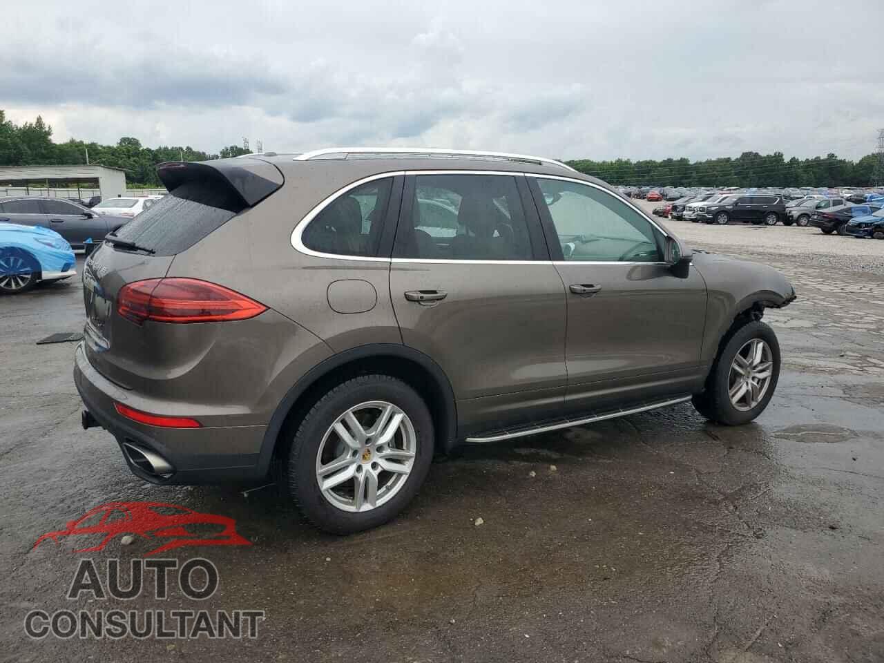 PORSCHE CAYENNE 2016 - WP1AA2A21GLA00867