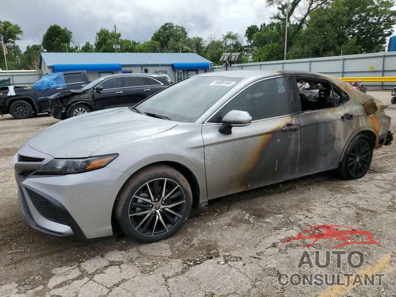 TOYOTA CAMRY 2024 - 4T1T11AK0RU248637
